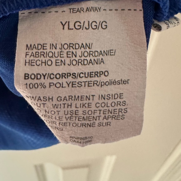 Under Armour Blue Camo Shirt with Small Logo Youth Large EUC - Picture 5 of 7